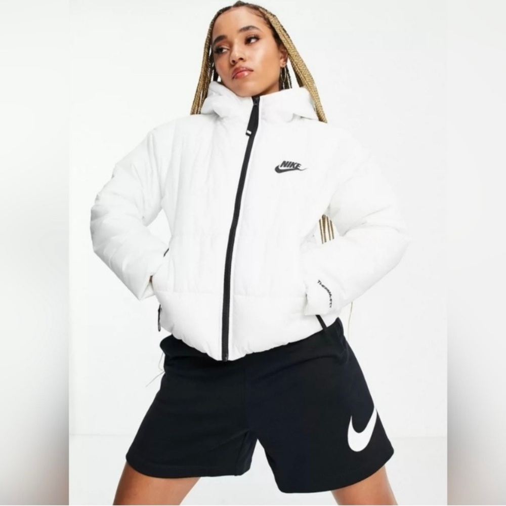 Womens nike sportswear therma-fit repel coat nwt size xL white